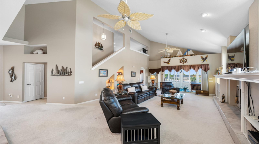 Apollo Beach, Florida 33572, 5 Bedroom Bedrooms, ,5 Bathroombathrooms,Residential,For Sale,Symphony Isles,0,Mfrtb8541248