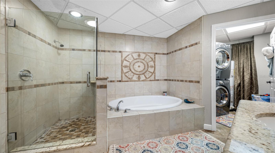 Apollo Beach, Florida 33572, 5 Bedroom Bedrooms, ,5 Bathroombathrooms,Residential,For Sale,Symphony Isles,0,Mfrtb8541248