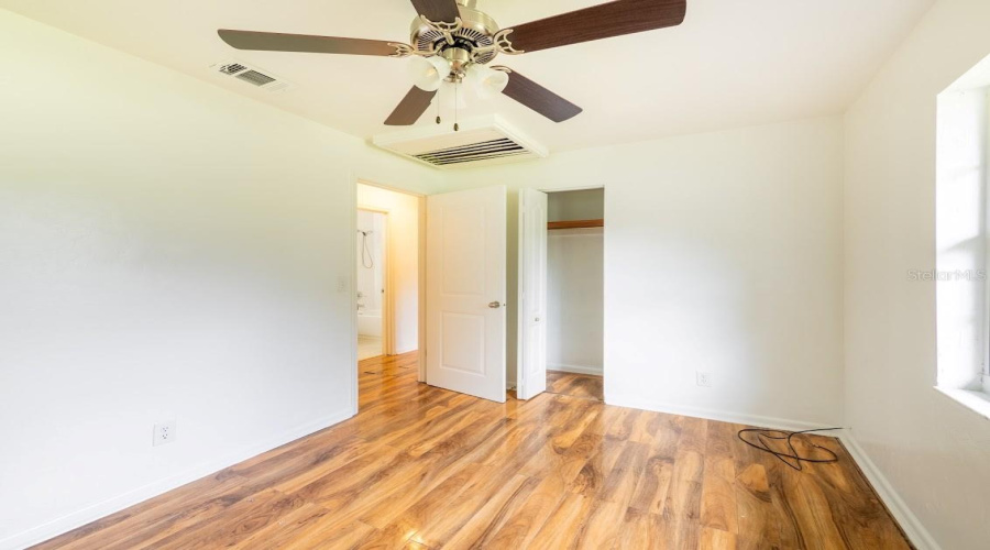 Newberry, Florida 32669, 3 Bedroom Bedrooms, ,2 Bathroombathrooms,Residential,For Sale,7,0,Mfrgc543019