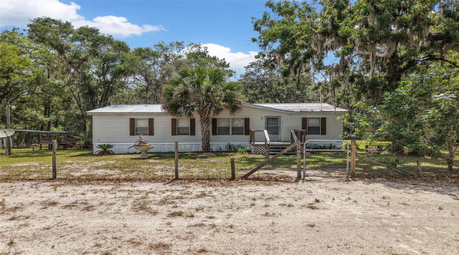 Old Town, Florida 32680, 3 Bedroom Bedrooms, ,2 Bathroombathrooms,Residential,For Sale,791St,0,Mfrgc540547