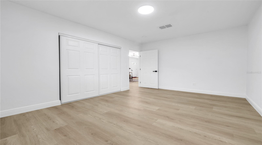 Tampa, Florida 33613, 2 Bedroom Bedrooms, ,2 Bathroombathrooms,Residential,For Sale,Fisher,0,Mfrtb8536008