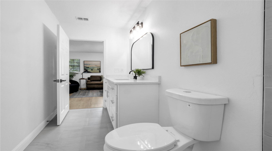 Tampa, Florida 33613, 2 Bedroom Bedrooms, ,2 Bathroombathrooms,Residential,For Sale,Fisher,0,Mfrtb8536008