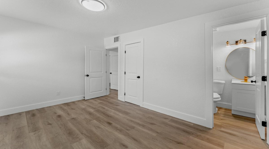 Longwood, Florida 32750, 5 Bedroom Bedrooms, ,3 Bathroombathrooms,Residential,For Sale,Logan,0,Mfro6422103