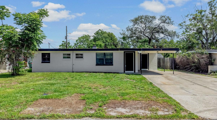 Longwood, Florida 32750, 5 Bedroom Bedrooms, ,3 Bathroombathrooms,Residential,For Sale,Logan,0,Mfro6422103