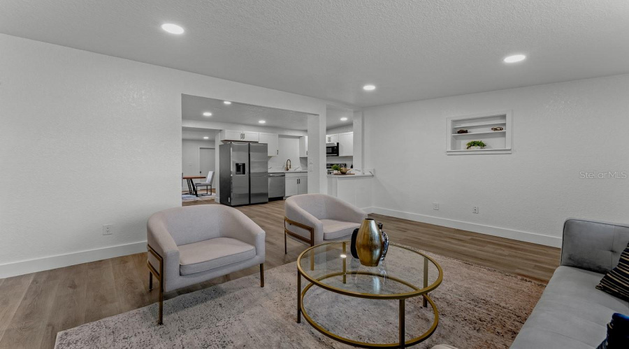 Longwood, Florida 32750, 5 Bedroom Bedrooms, ,3 Bathroombathrooms,Residential,For Sale,Logan,0,Mfro6422103