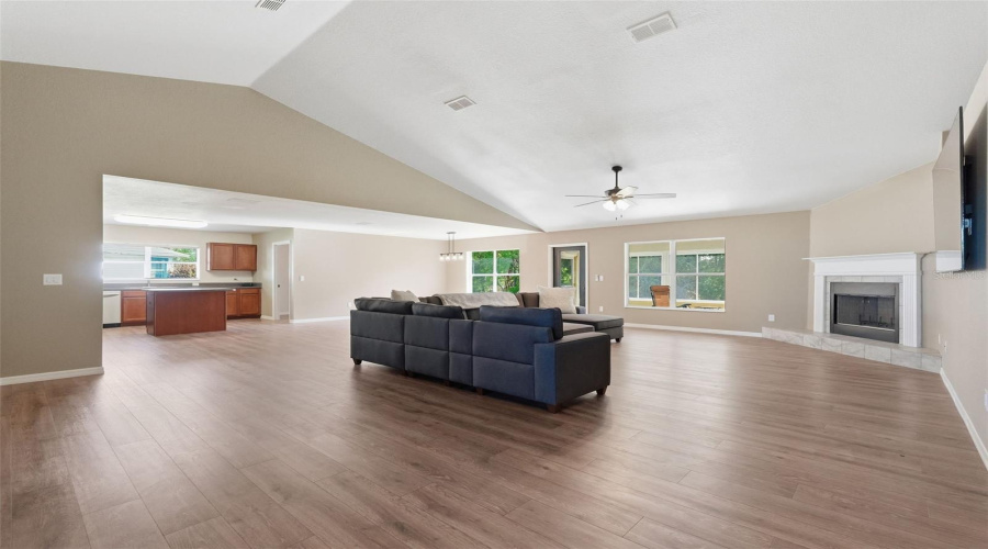 Ocala, Florida 34472, 4 Bedroom Bedrooms, ,3 Bathroombathrooms,Residential,For Sale,Sunrise,0,Mfrom722213