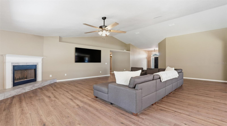Ocala, Florida 34472, 4 Bedroom Bedrooms, ,3 Bathroombathrooms,Residential,For Sale,Sunrise,0,Mfrom722213