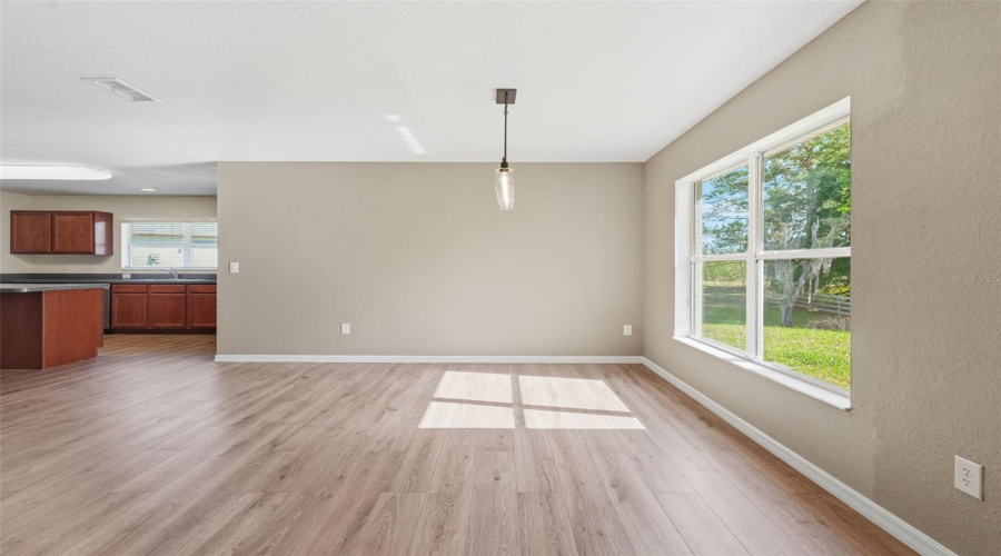 Ocala, Florida 34472, 4 Bedroom Bedrooms, ,3 Bathroombathrooms,Residential,For Sale,Sunrise,0,Mfrom722213