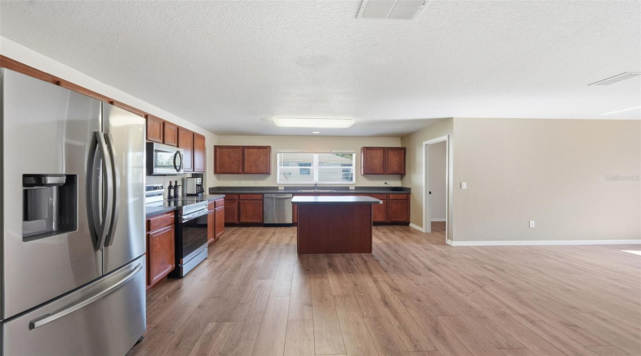 Ocala, Florida 34472, 4 Bedroom Bedrooms, ,3 Bathroombathrooms,Residential,For Sale,Sunrise,0,Mfrom722213