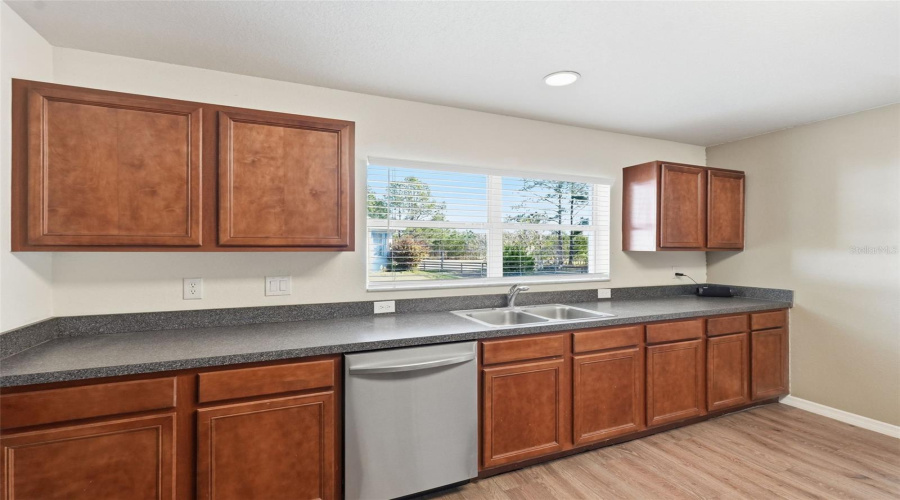 Ocala, Florida 34472, 4 Bedroom Bedrooms, ,3 Bathroombathrooms,Residential,For Sale,Sunrise,0,Mfrom722213