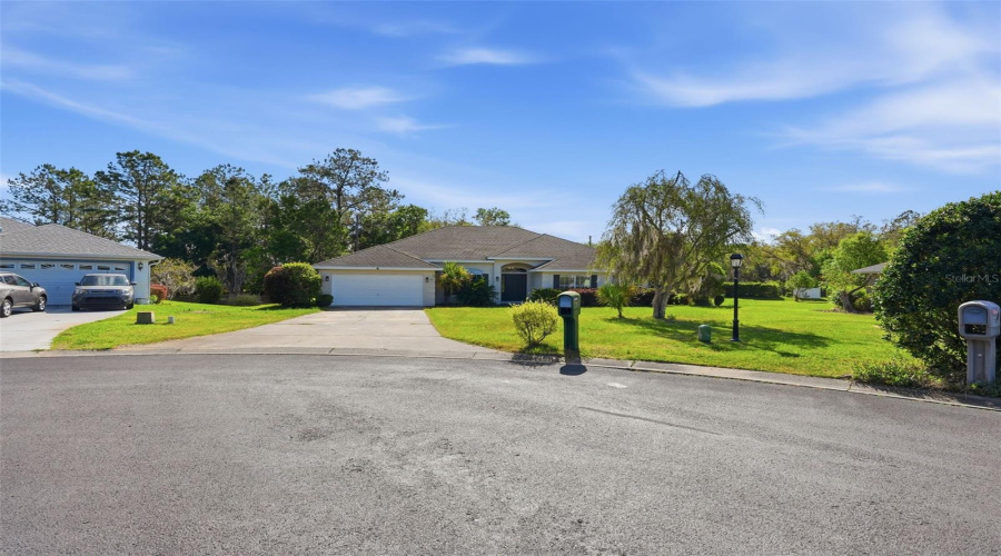 Ocala, Florida 34472, 4 Bedroom Bedrooms, ,3 Bathroombathrooms,Residential,For Sale,Sunrise,0,Mfrom722213