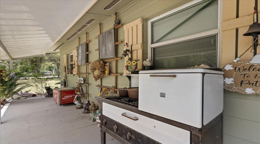 Chiefland, Florida 32626, 3 Bedroom Bedrooms, ,2 Bathroombathrooms,Residential,For Sale,127Th,0,Mfrgc539443
