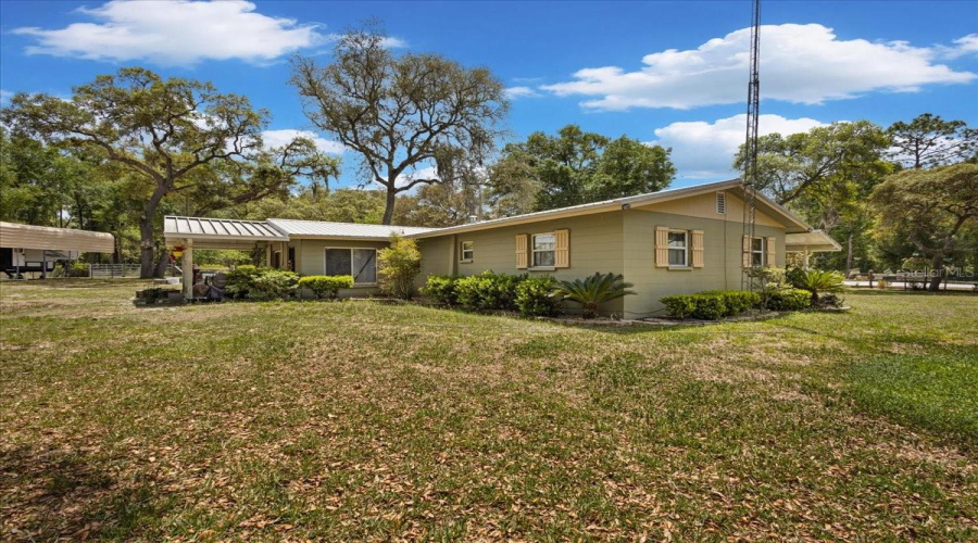 Chiefland, Florida 32626, 3 Bedroom Bedrooms, ,2 Bathroombathrooms,Residential,For Sale,127Th,0,Mfrgc539443