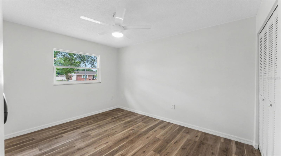Lakeland, Florida 33810, 3 Bedroom Bedrooms, ,2 Bathroombathrooms,Residential,For Sale,Grove,0,Mfrl4963616