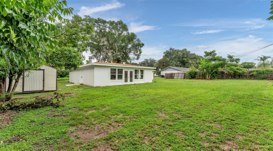 Lakeland, Florida 33810, 3 Bedroom Bedrooms, ,2 Bathroombathrooms,Residential,For Sale,Grove,0,Mfrl4963616