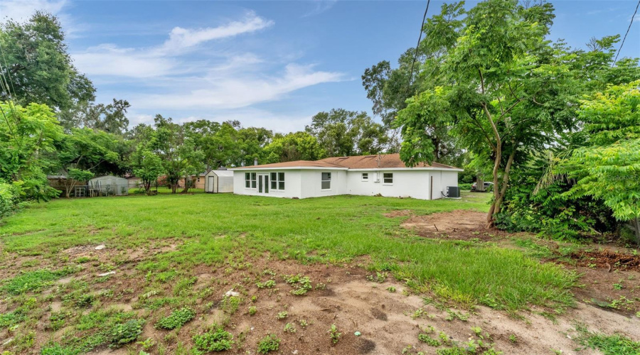 Lakeland, Florida 33810, 3 Bedroom Bedrooms, ,2 Bathroombathrooms,Residential,For Sale,Grove,0,Mfrl4963616