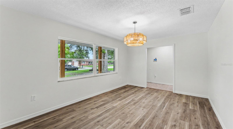 Lakeland, Florida 33810, 3 Bedroom Bedrooms, ,2 Bathroombathrooms,Residential,For Sale,Grove,0,Mfrl4963616