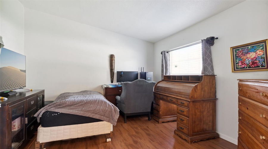 Office/Flex Room