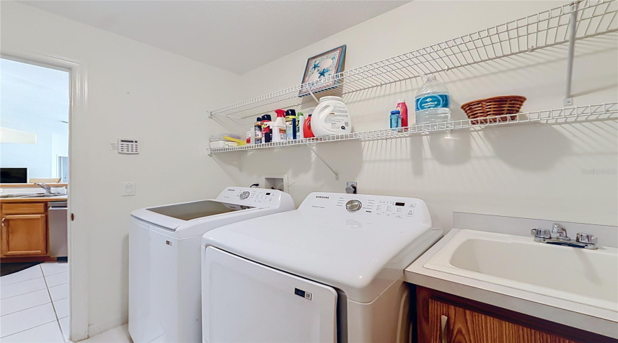 Inverness, Florida 34453, 3 Bedroom Bedrooms, ,2 Bathroombathrooms,Residential,For Sale,Timucuan,0,Mfrs5117720