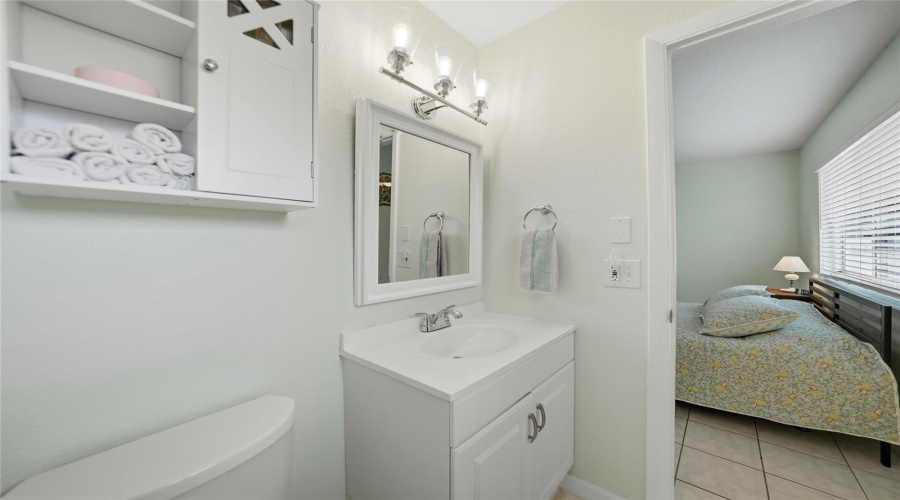 Port Charlotte, Florida 33948, 3 Bedroom Bedrooms, ,2 Bathroombathrooms,Residential,For Sale,Mcgrath,0,Mfrc7520498