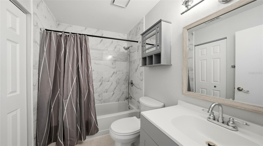Port Charlotte, Florida 33948, 3 Bedroom Bedrooms, ,2 Bathroombathrooms,Residential,For Sale,Mcgrath,0,Mfrc7520498