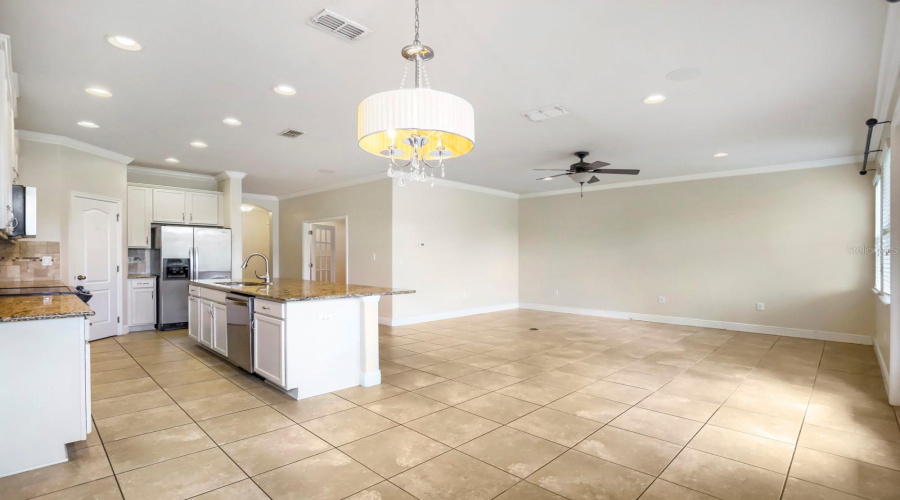 Tampa, Florida 33626, 3 Bedroom Bedrooms, ,2 Bathroombathrooms,Residential,For Sale,Casa Lago,0,Mfrtb8529732