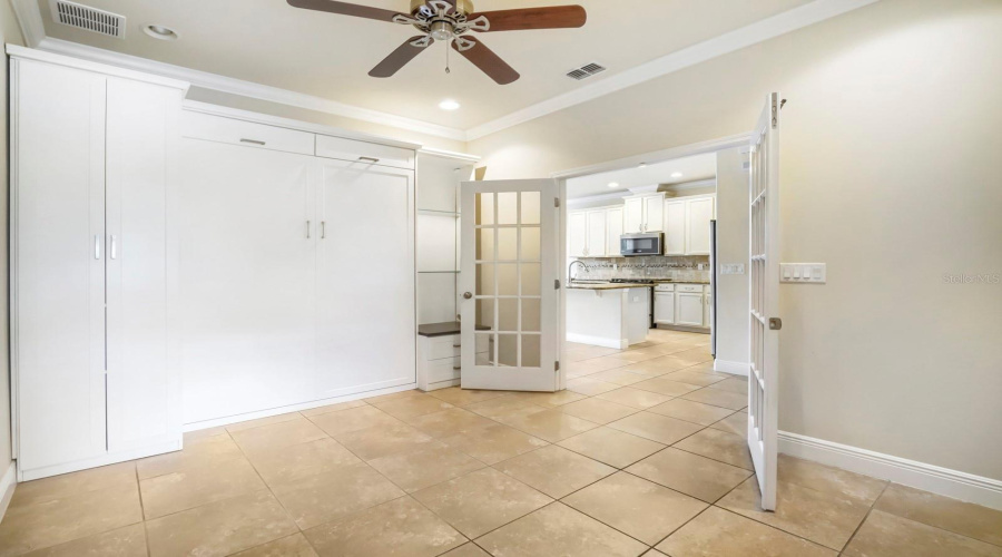 Tampa, Florida 33626, 3 Bedroom Bedrooms, ,2 Bathroombathrooms,Residential,For Sale,Casa Lago,0,Mfrtb8529732