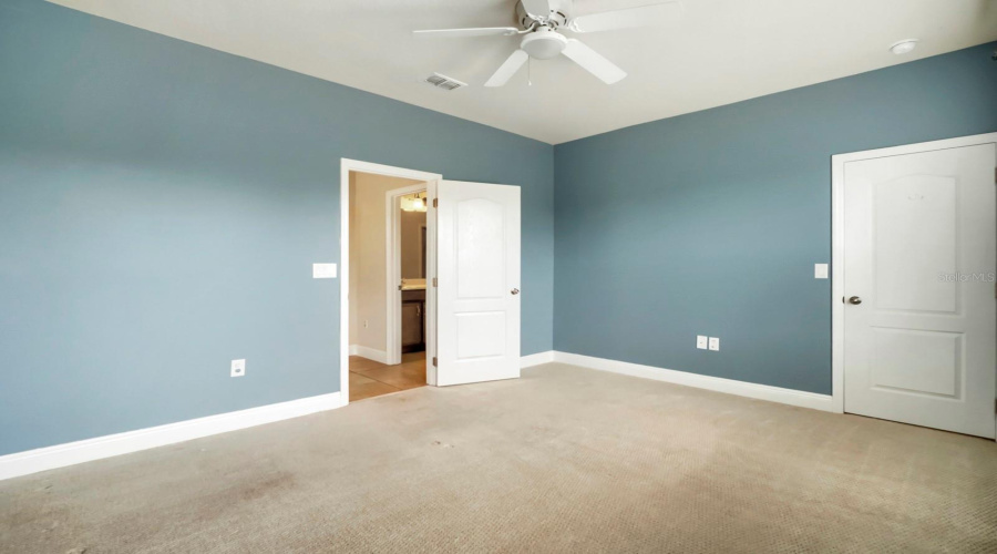 Tampa, Florida 33626, 3 Bedroom Bedrooms, ,2 Bathroombathrooms,Residential,For Sale,Casa Lago,0,Mfrtb8529732