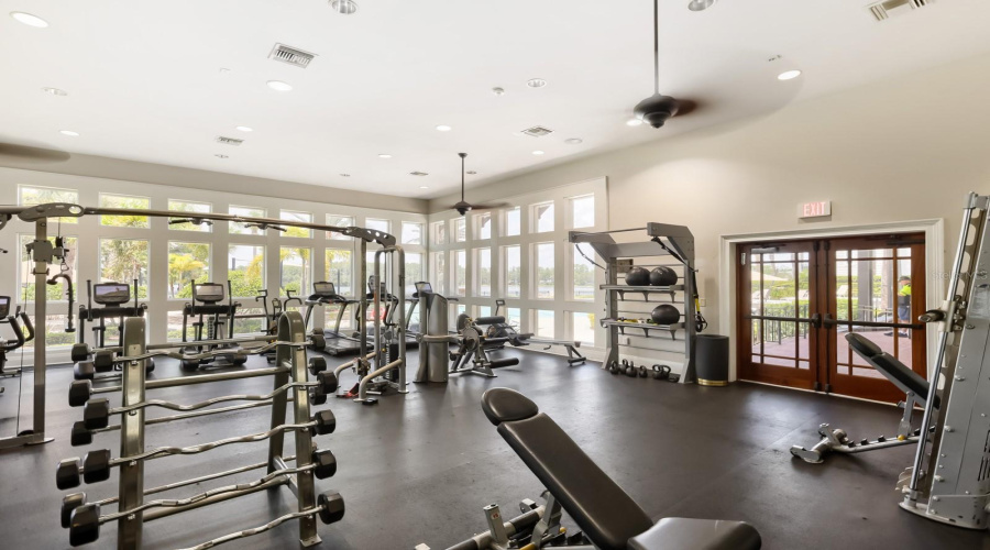 Tampa, Florida 33626, 3 Bedroom Bedrooms, ,2 Bathroombathrooms,Residential,For Sale,Casa Lago,0,Mfrtb8529732