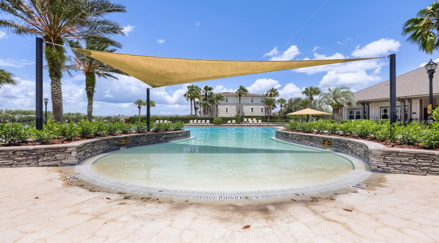Tampa, Florida 33626, 3 Bedroom Bedrooms, ,2 Bathroombathrooms,Residential,For Sale,Casa Lago,0,Mfrtb8529732