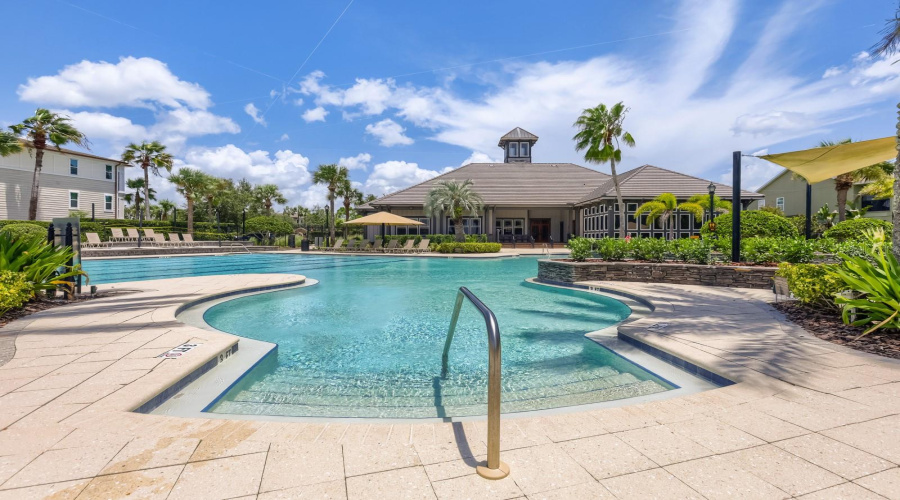 Tampa, Florida 33626, 3 Bedroom Bedrooms, ,2 Bathroombathrooms,Residential,For Sale,Casa Lago,0,Mfrtb8529732