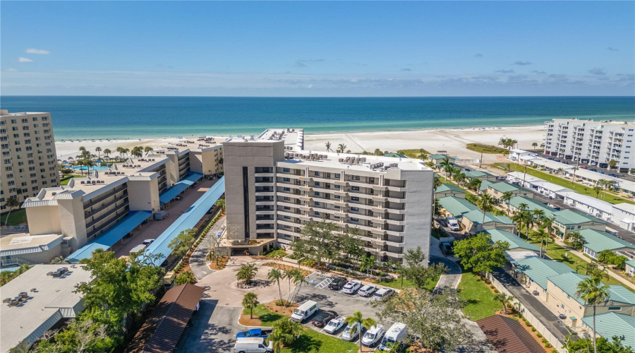 Sarasota, Florida 34242, 2 Bedroom Bedrooms, ,2 Bathroombathrooms,Residential,For Sale,Midnight Pass,0,Mfra4685065