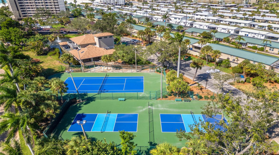 Tennis And Pickle Ball Courts