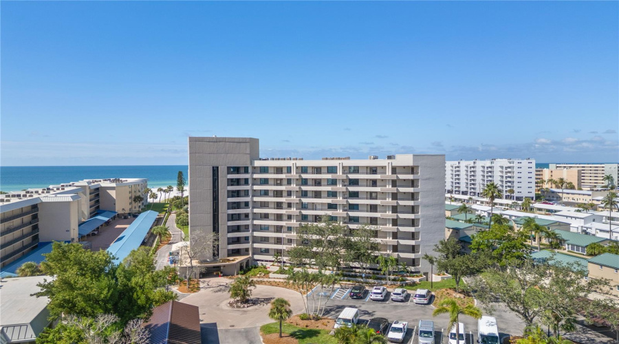 Sarasota, Florida 34242, 2 Bedroom Bedrooms, ,2 Bathroombathrooms,Residential,For Sale,Midnight Pass,0,Mfra4685065