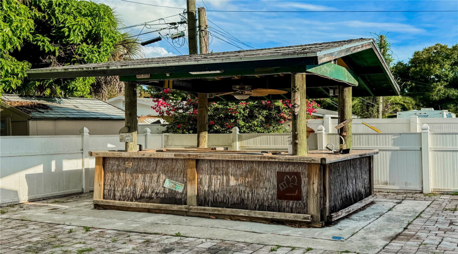 Gulfport, Florida 33707, 3 Bedroom Bedrooms, ,2 Bathroombathrooms,Residential,For Sale,55Th,0,Mfrtb8528314