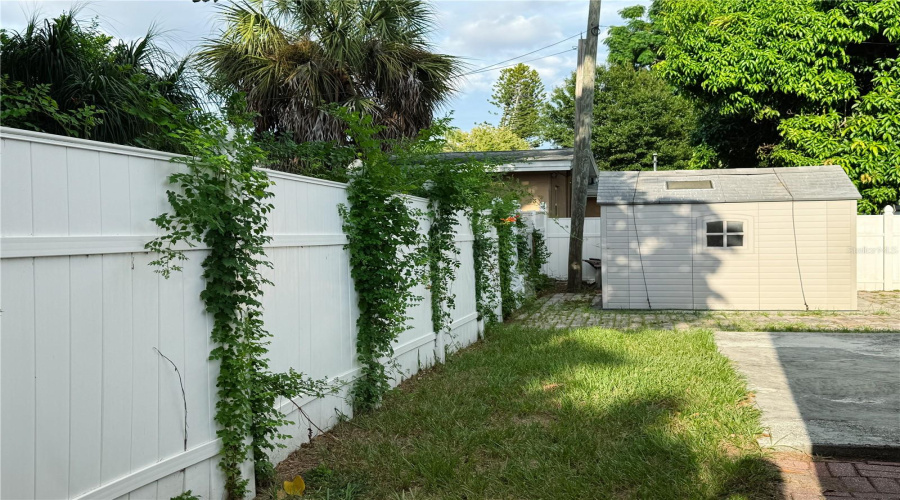 Gulfport, Florida 33707, 3 Bedroom Bedrooms, ,2 Bathroombathrooms,Residential,For Sale,55Th,0,Mfrtb8528314