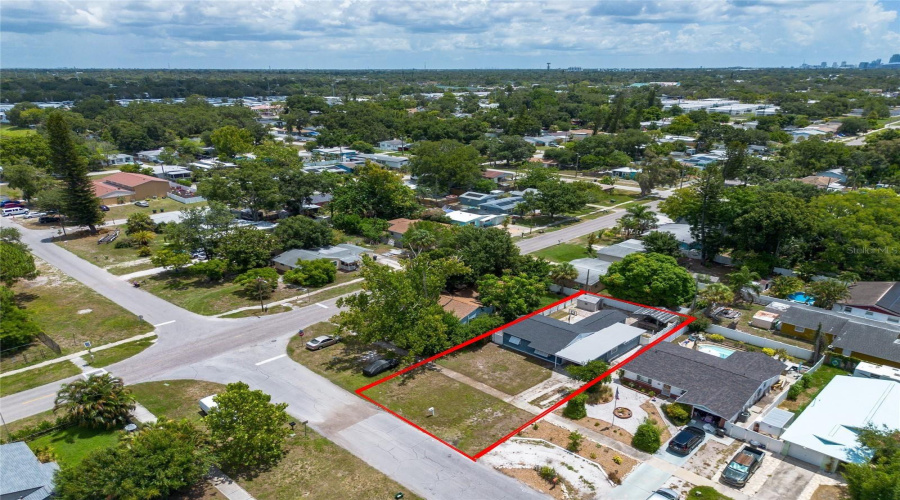Gulfport, Florida 33707, 3 Bedroom Bedrooms, ,2 Bathroombathrooms,Residential,For Sale,55Th,0,Mfrtb8528314
