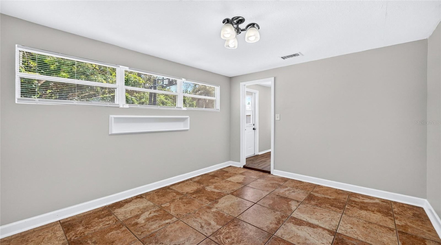 Gulfport, Florida 33707, 3 Bedroom Bedrooms, ,2 Bathroombathrooms,Residential,For Sale,55Th,0,Mfrtb8528314