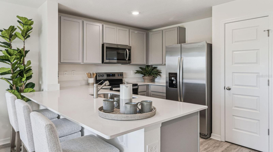 Haines City, Florida 33844, 3 Bedroom Bedrooms, ,2 Bathroombathrooms,Residential,For Sale,Aveeno,0,Mfro6380375