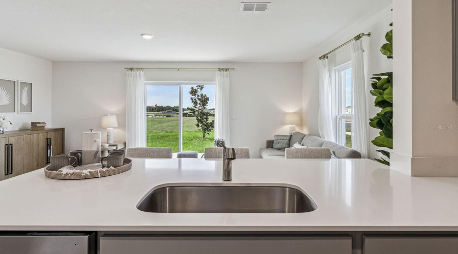 Haines City, Florida 33844, 3 Bedroom Bedrooms, ,2 Bathroombathrooms,Residential,For Sale,Aveeno,0,Mfro6380375