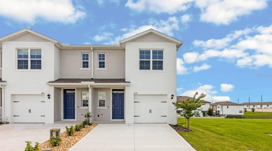 Haines City, Florida 33844, 3 Bedroom Bedrooms, ,2 Bathroombathrooms,Residential,For Sale,Aveeno,0,Mfro6380375