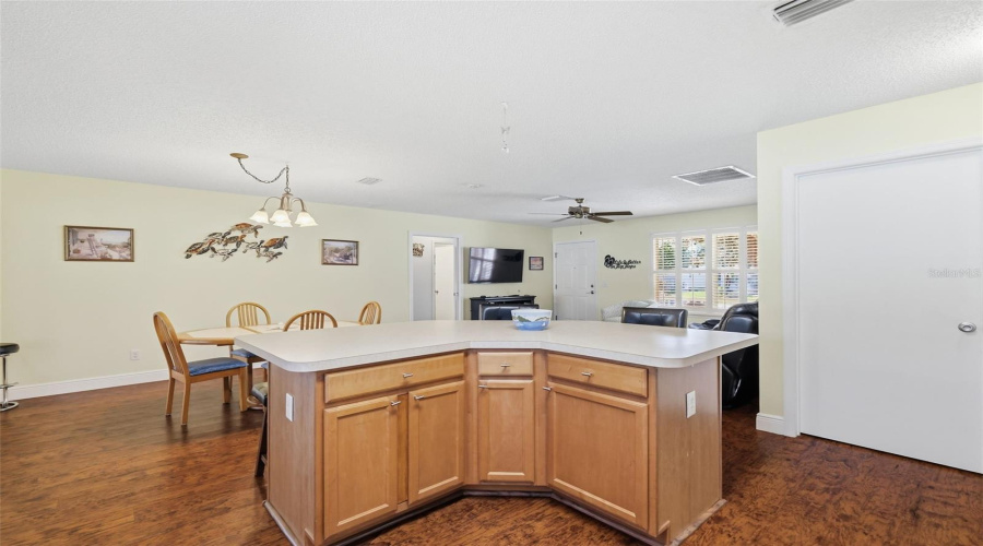 The Villages, Florida 32162, 3 Bedroom Bedrooms, ,2 Bathroombathrooms,Residential,For Sale,Blossom,0,Mfrg5110982