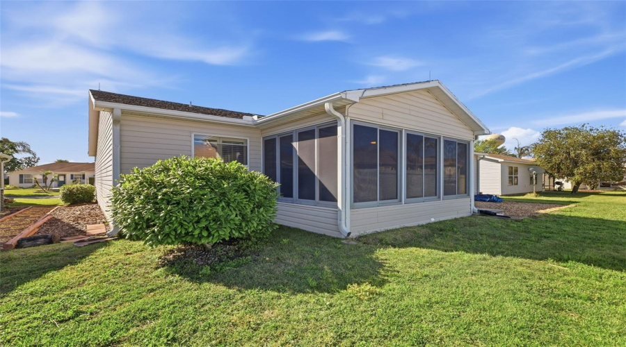 The Villages, Florida 32162, 3 Bedroom Bedrooms, ,2 Bathroombathrooms,Residential,For Sale,Blossom,0,Mfrg5110982