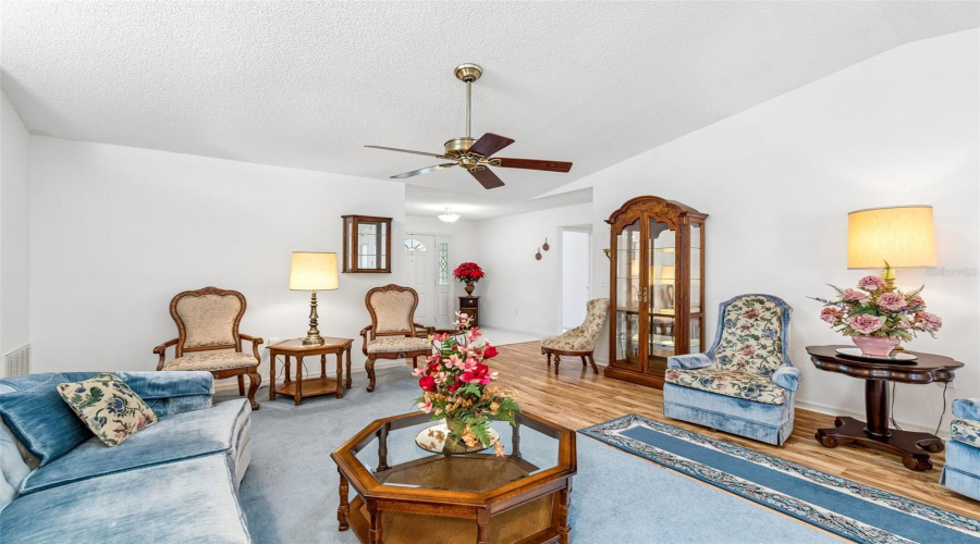 Lakeland, Florida 33810, 3 Bedroom Bedrooms, ,2 Bathroombathrooms,Residential,For Sale,Silver Lakes,0,Mfrtb8521172