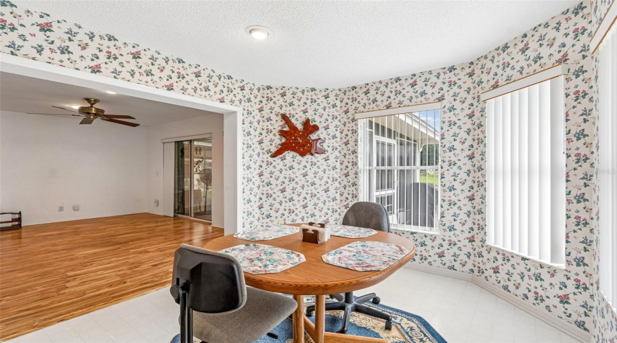 Lakeland, Florida 33810, 3 Bedroom Bedrooms, ,2 Bathroombathrooms,Residential,For Sale,Silver Lakes,0,Mfrtb8521172