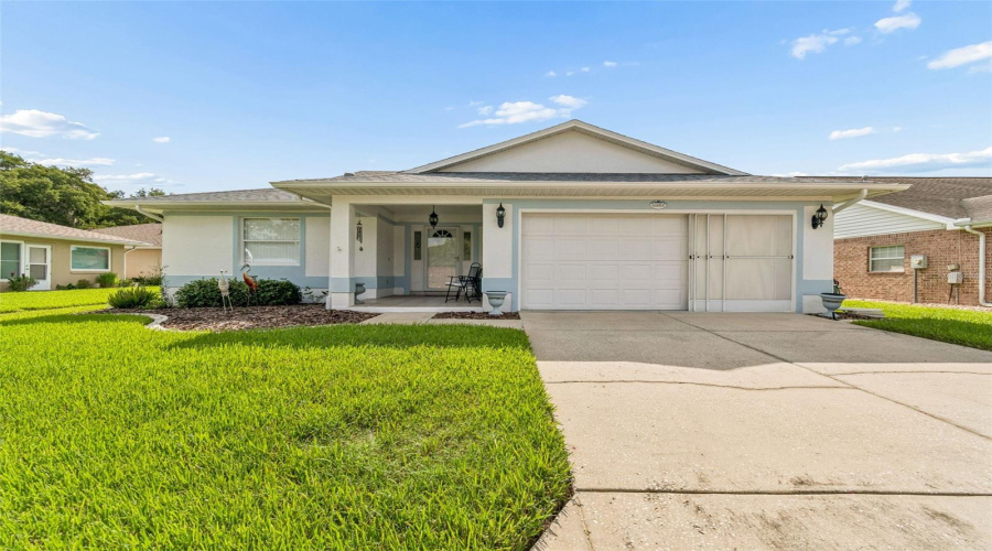 Lakeland, Florida 33810, 3 Bedroom Bedrooms, ,2 Bathroombathrooms,Residential,For Sale,Silver Lakes,0,Mfrtb8521172