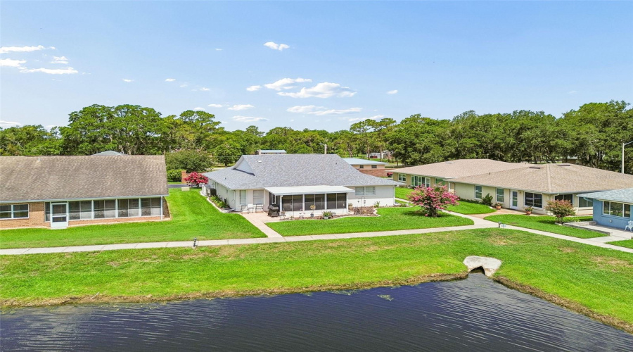 Lakeland, Florida 33810, 3 Bedroom Bedrooms, ,2 Bathroombathrooms,Residential,For Sale,Silver Lakes,0,Mfrtb8521172