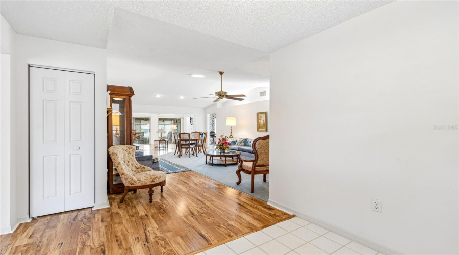 Lakeland, Florida 33810, 3 Bedroom Bedrooms, ,2 Bathroombathrooms,Residential,For Sale,Silver Lakes,0,Mfrtb8521172