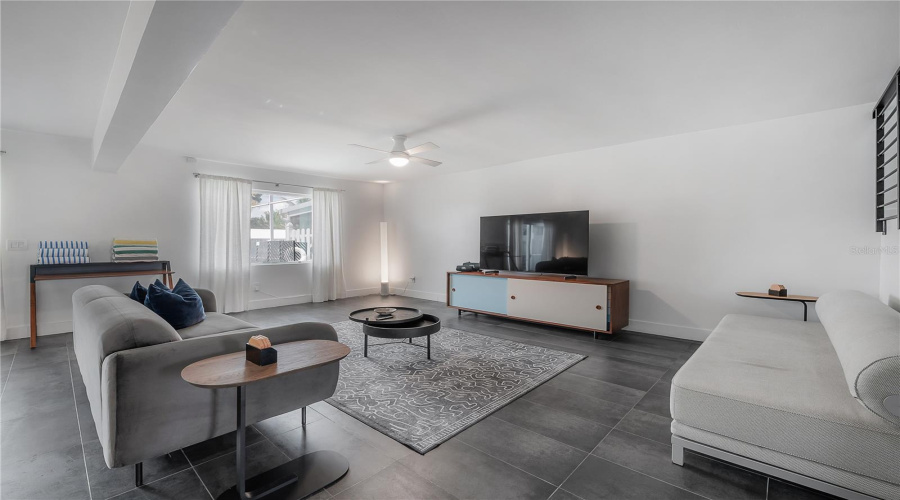 Tampa, Florida 33615, 3 Bedroom Bedrooms, ,3 Bathroombathrooms,Residential,For Sale,Bay Pointe,0,Mfrtb8512133