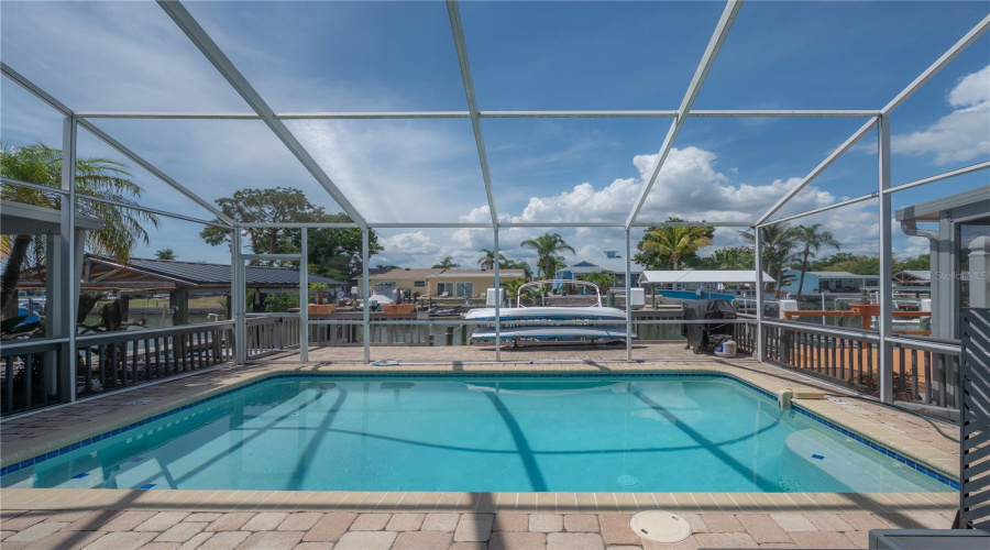 Tampa, Florida 33615, 3 Bedroom Bedrooms, ,3 Bathroombathrooms,Residential,For Sale,Bay Pointe,0,Mfrtb8512133